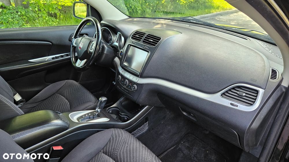 Fiat Freemont 2.0 Multijet 16V DPF Automatik Allrad Black Code - 12