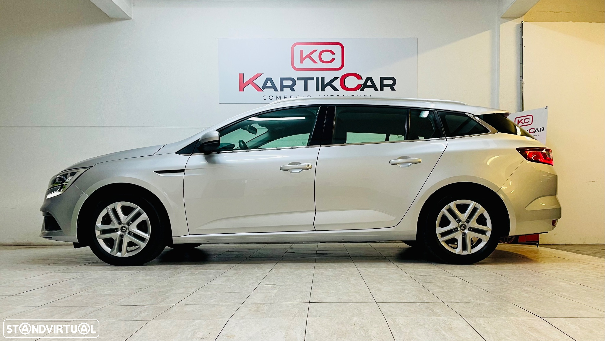 Renault Mégane Sport Tourer BLUE dCi 115 INTENS - 7