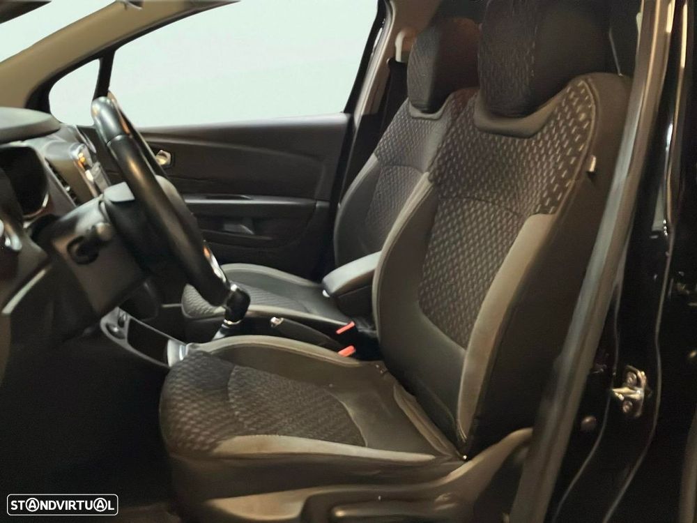 Renault Captur 1.5 dCi Exclusive EDC - 16