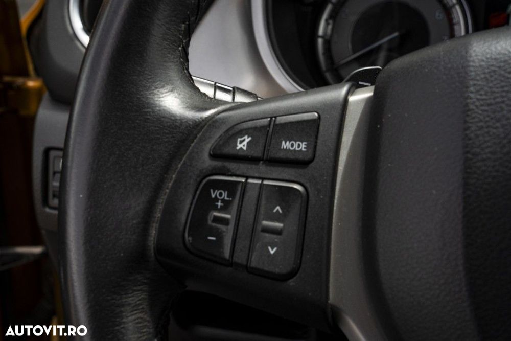 Suzuki Vitara - 21