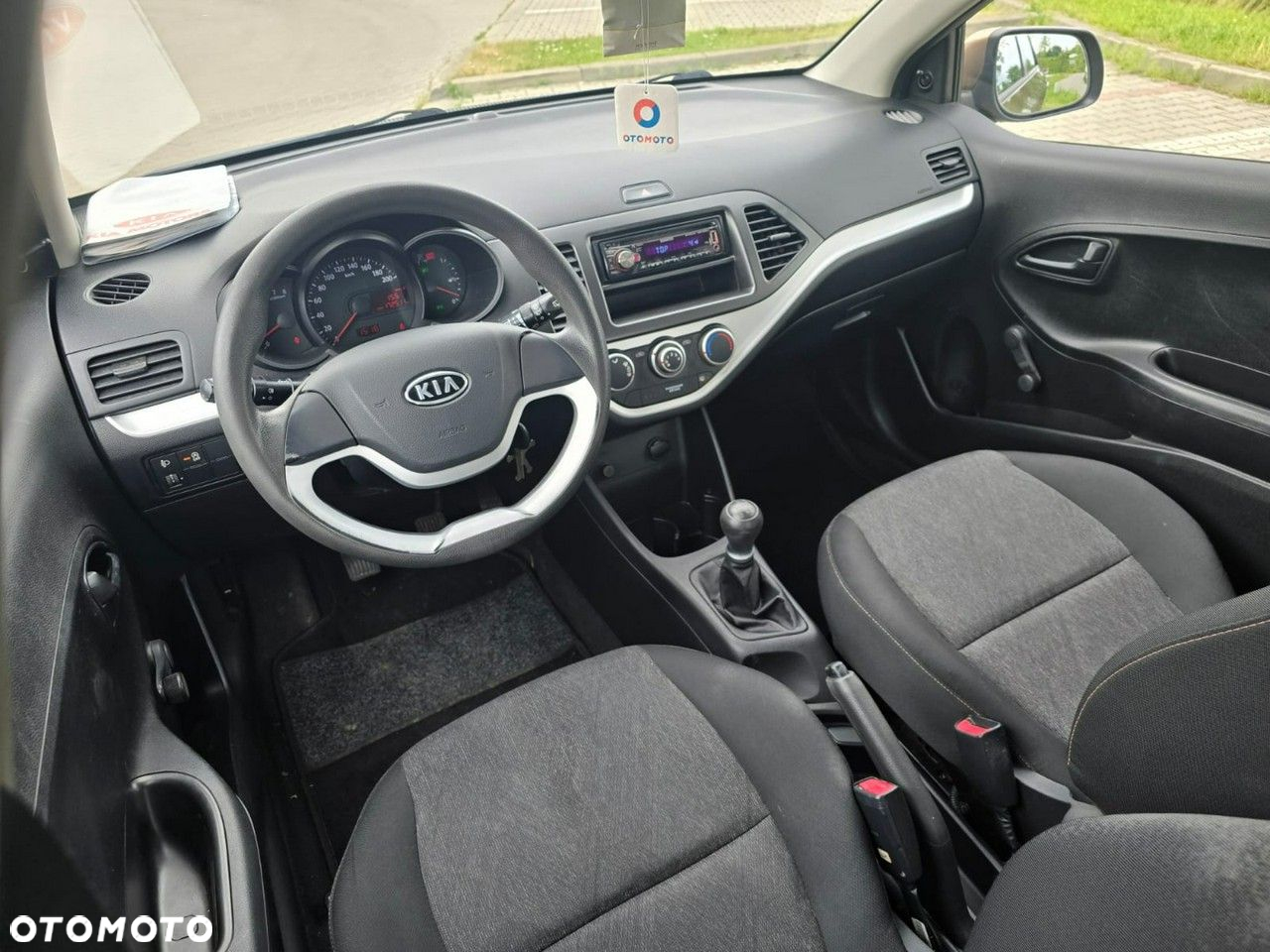Kia Picanto - 24
