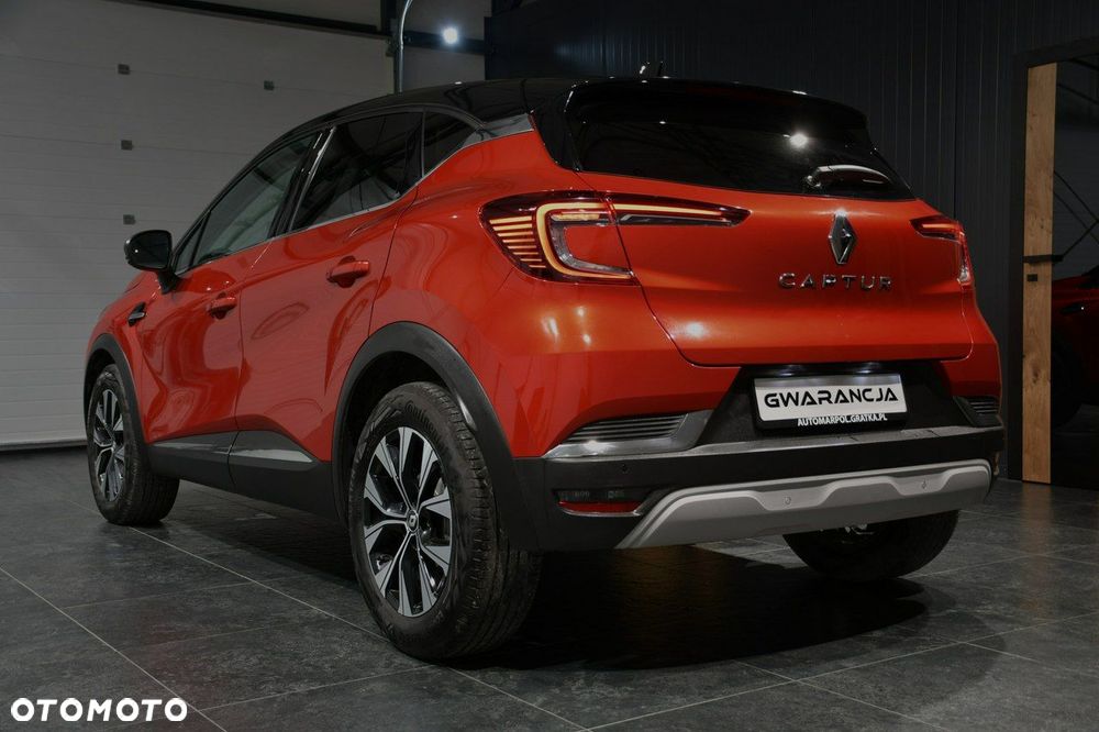 Renault Captur TCe Mild Hybrid 140 GPF TECHNO - 15