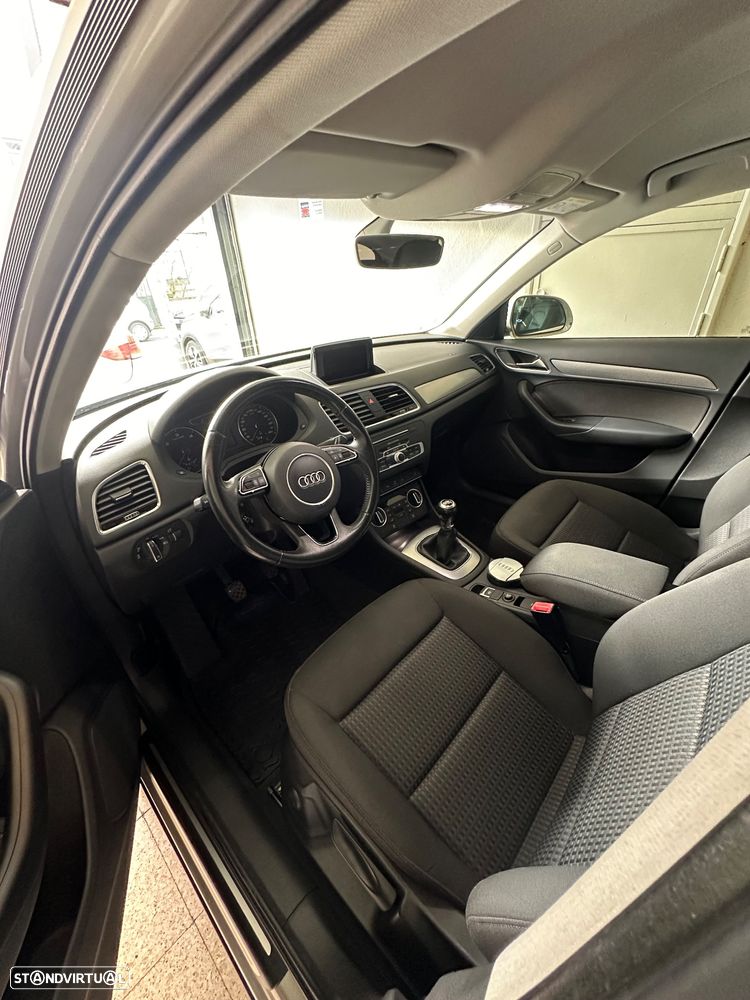 Audi Q3 2.0 TDI Design - 19