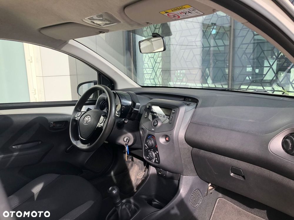 Toyota Aygo - 14