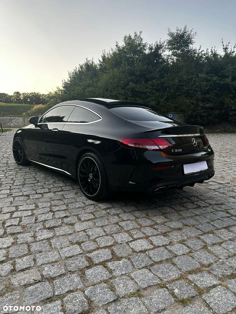 Mercedes-Benz Klasa C 300 4MATIC 9G-TRONIC - 7