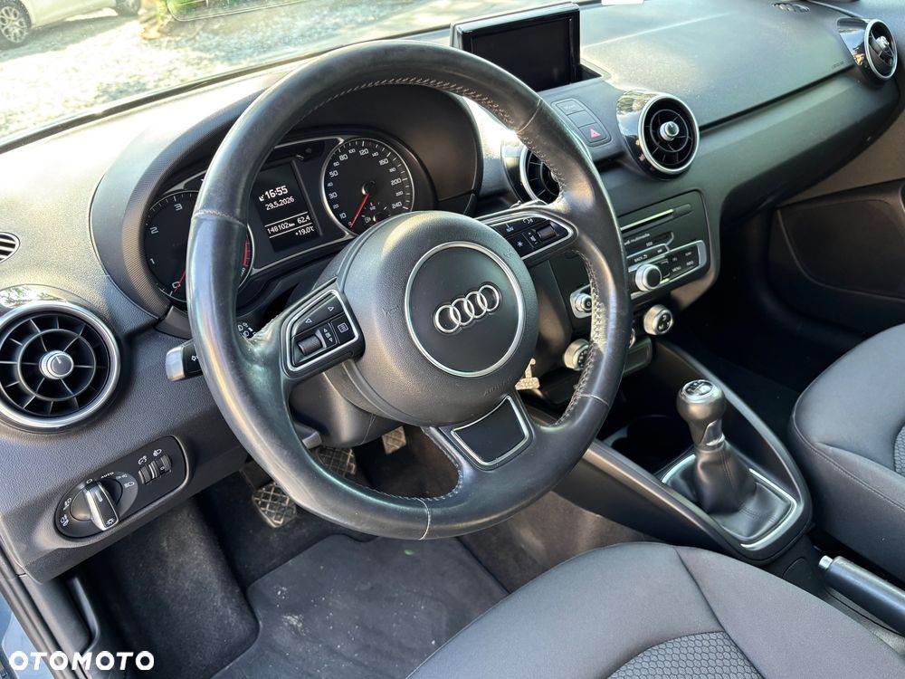 Audi A1 Sportback 1.4 TDI Design - 27