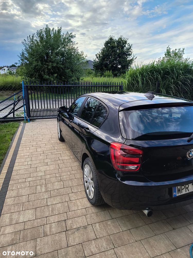 BMW Seria 1 116i - 6