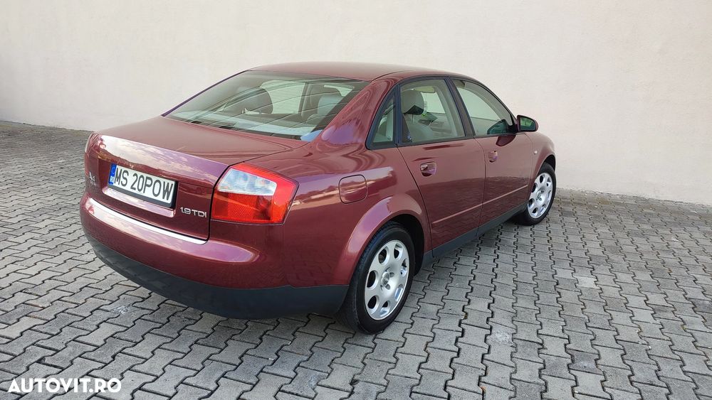 Audi A4 Limuzina 1.9 TDI - 4