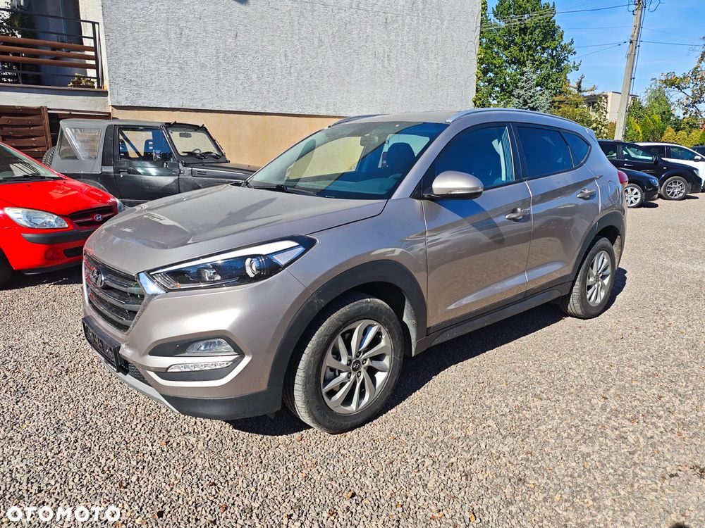 Hyundai Tucson 2.0 CRDi 4WD Automatik Intro Edition - 1