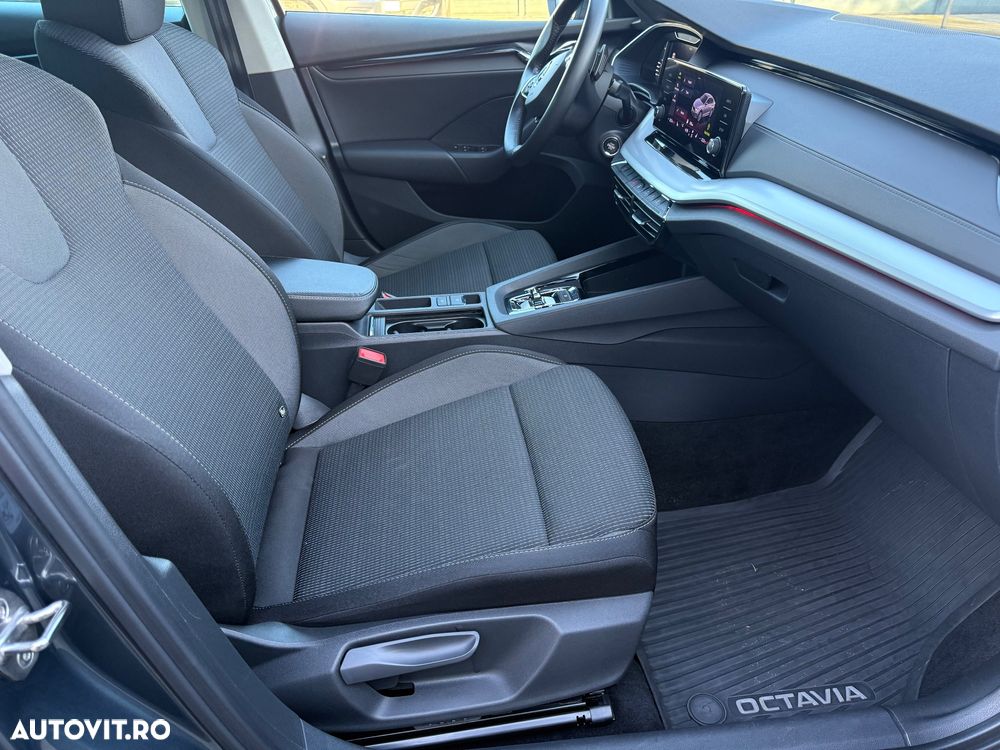 Skoda Octavia 2.0 TDI DSG Ambition - 17