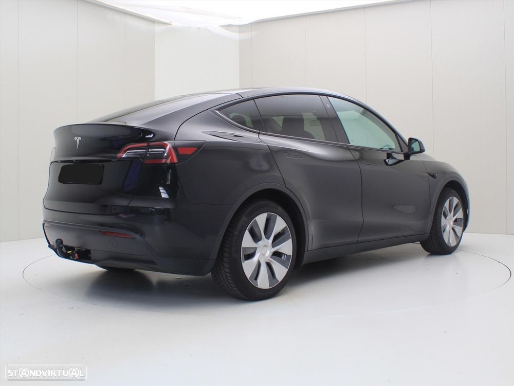 Tesla Model Y RWD - 3