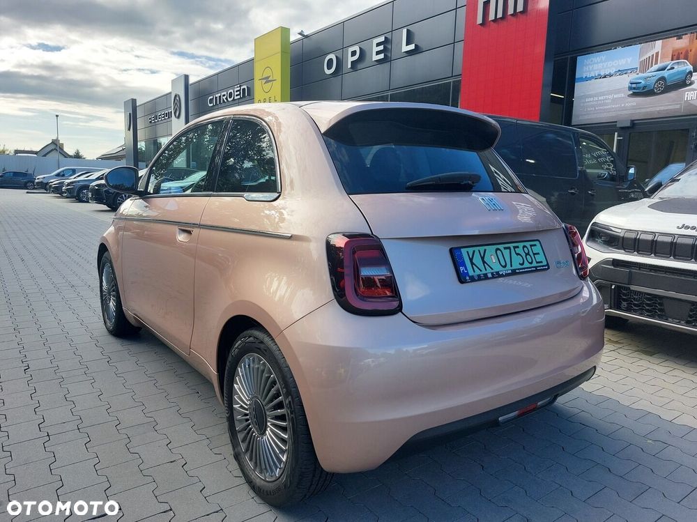 Fiat 500e - 4