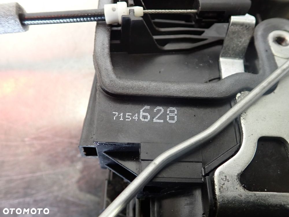 ZAMEK PRAWY PRZÓD DRZWI BMW E87 - 8