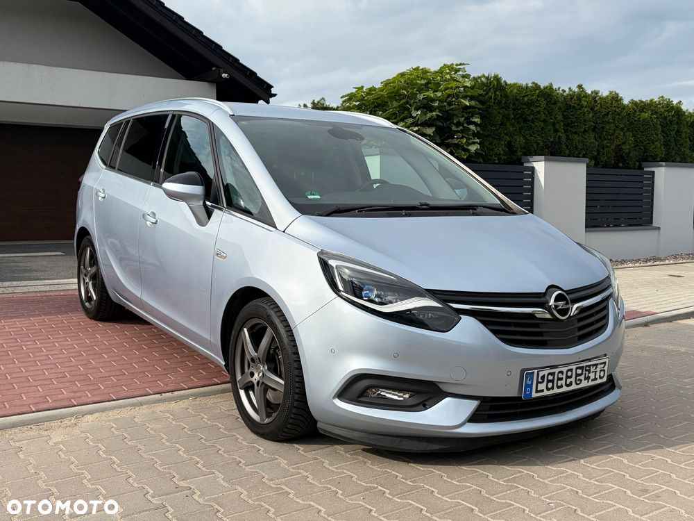 Opel Zafira 2.0 D (CDTI ecoFLEX) Start/Stop Business Innovation - 2