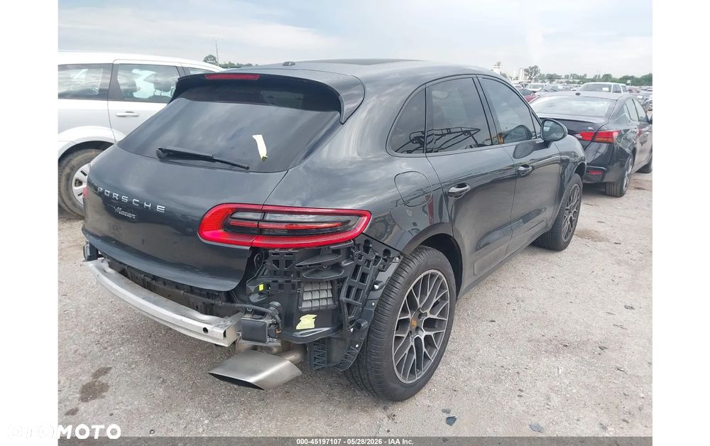 Porsche Macan - 4