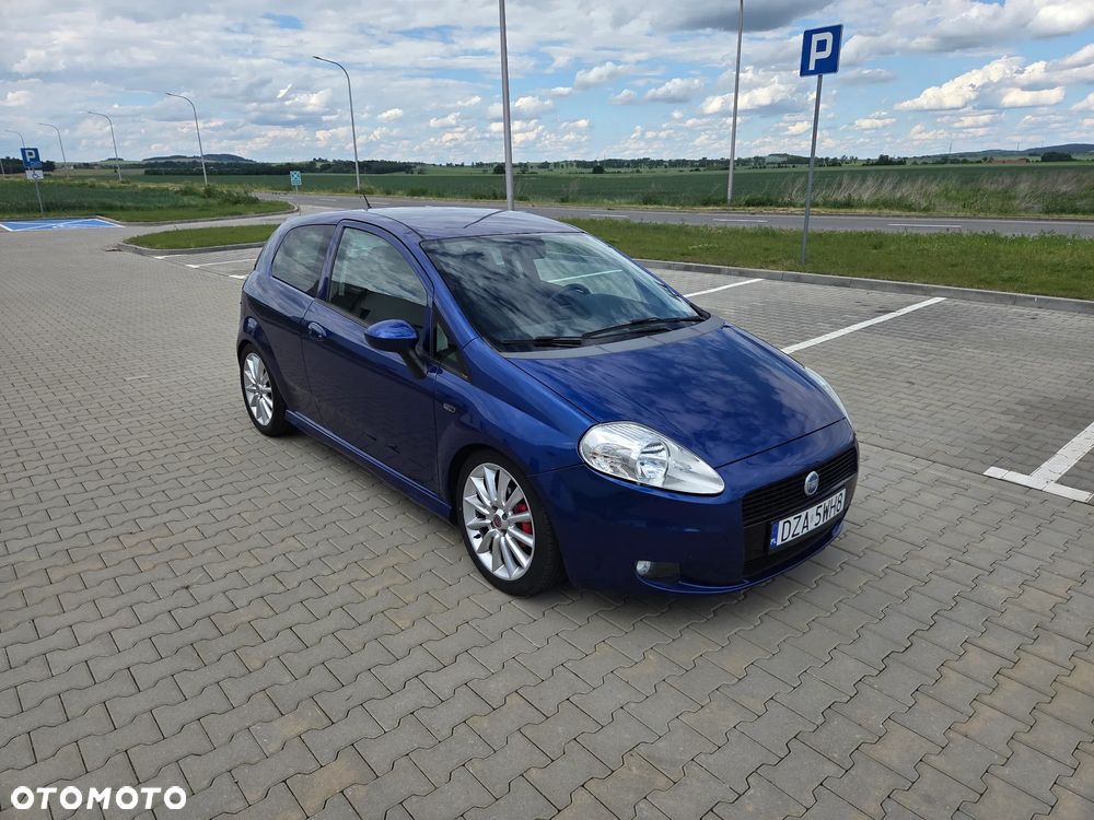 Fiat Grande Punto 1.4 16V Racing - 4
