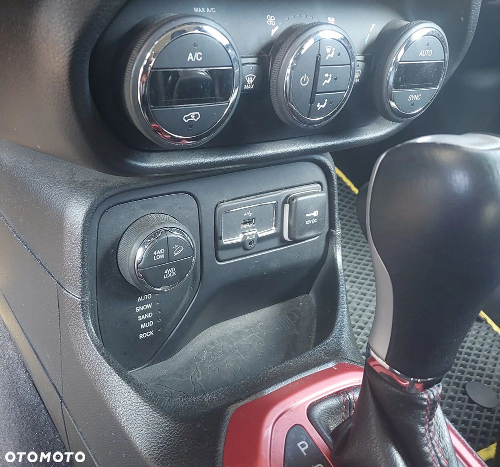 Jeep Renegade - 16