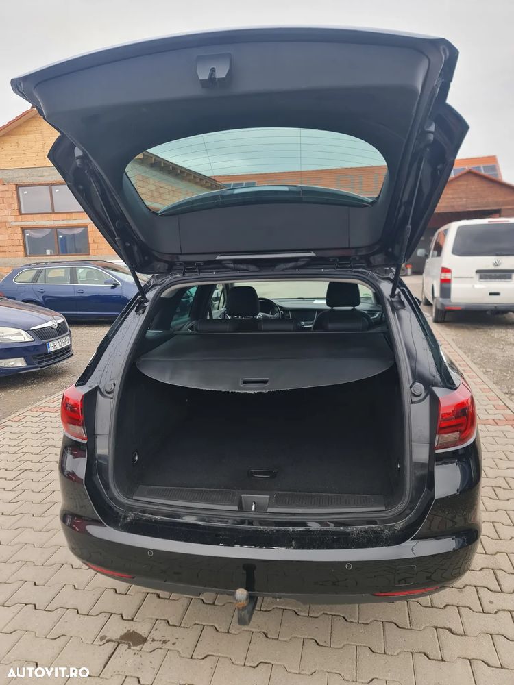 Opel Astra 1.2 Turbo Business Elegance - 14