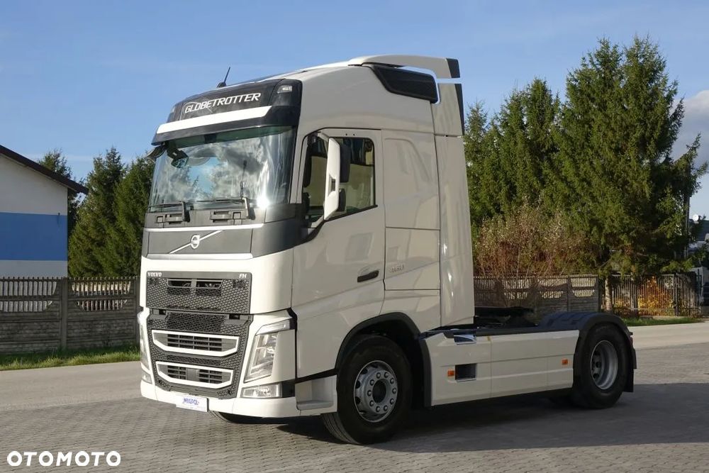Volvo FH 460 GLOBETROTTER / STANDARD/ AUTOMAT / EURO 6 / 2 ZBIORNIKI PALIWA / KLIMATYZACJA POSTOJOWA/ LODÓWKA - 1