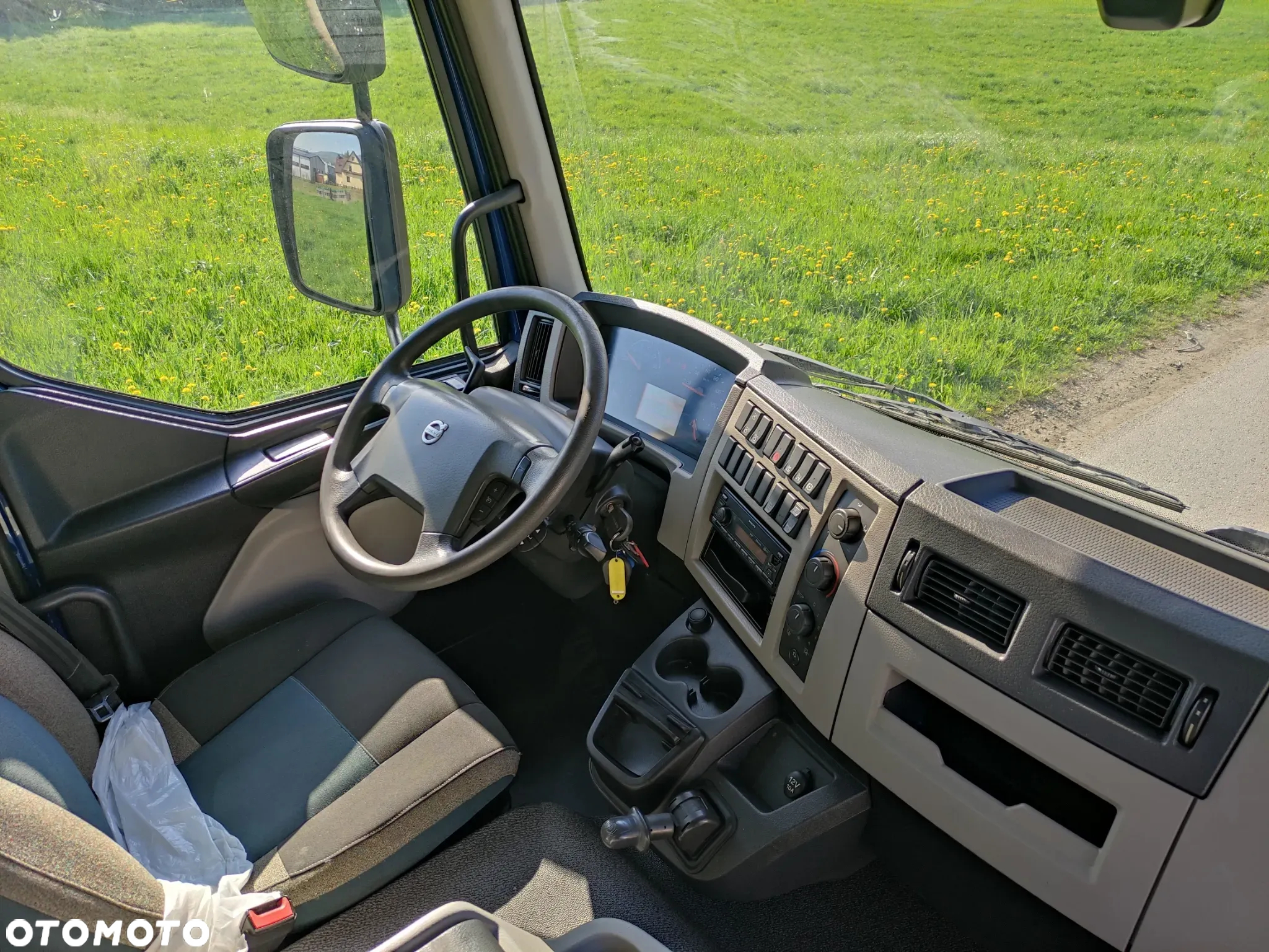 Volvo FL 12.240 klima blokada kontener 18 pal kurierka - 11