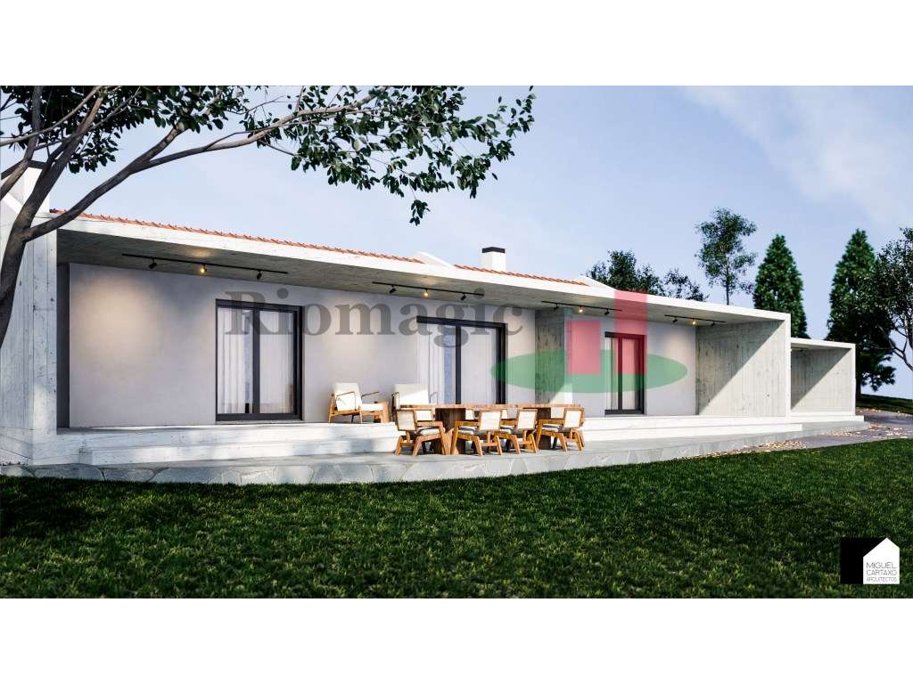 Moradia V4 para Reabilitação em Alvorninha - Caldas da Rainha - Grande imagem: 3/32