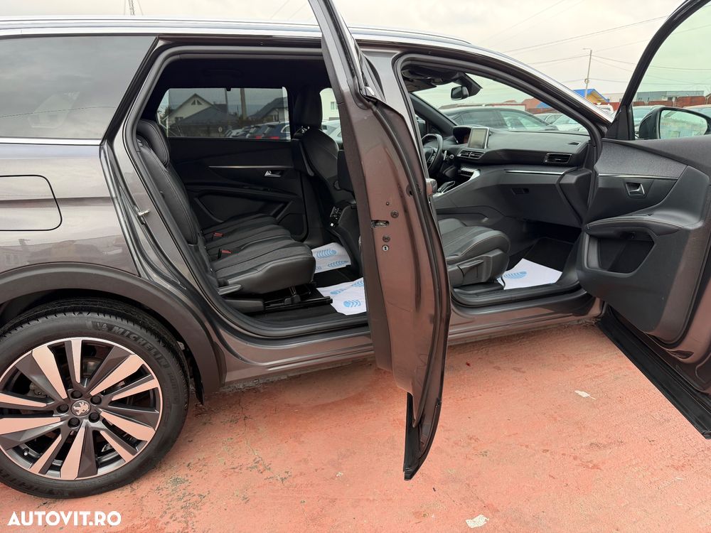 Peugeot 5008 1.6 Puretech Turbo s&s EAT8 GT-Line - 11