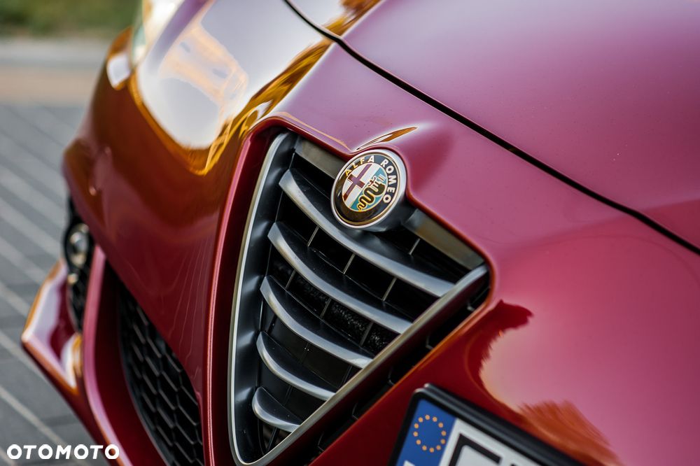 Alfa Romeo Giulietta 1.6 JTDM 16V - 12