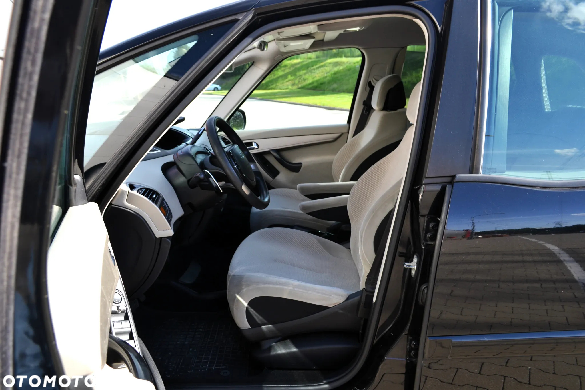 Citroën C4 Picasso 1.6 HDi Impress MCP - 6