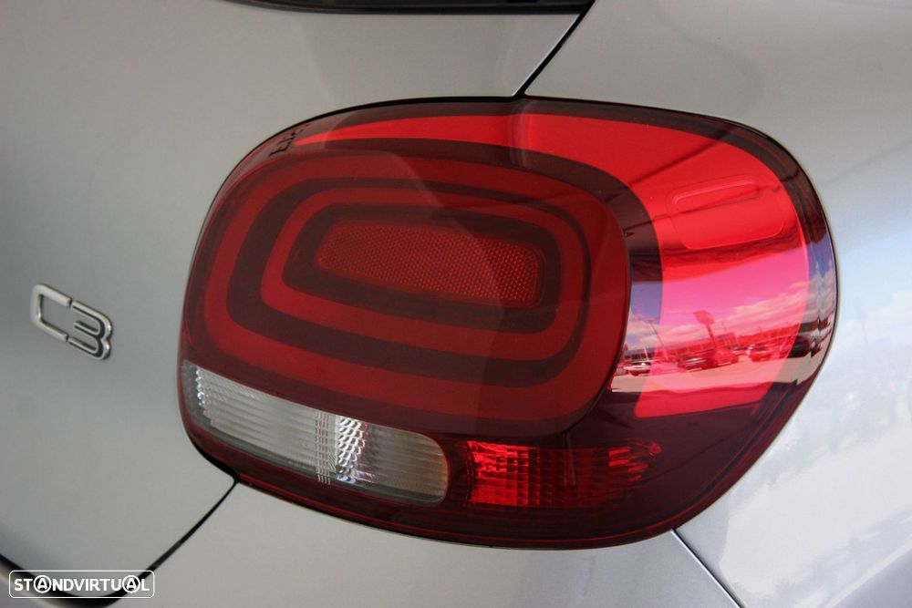 Citroën C3 1.2 PureTech Shine EAT6 - 9