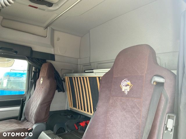 MAN TGX 18.480 Standard XL ,Euro6, NISKI PRZEBIEG !MANUAL + RETARDER, HYDRAULIKA DO WYWROTU (DWUBIEGOWA)  , Spojlery Międzyosiowe, 2 zbiorniki! - 17