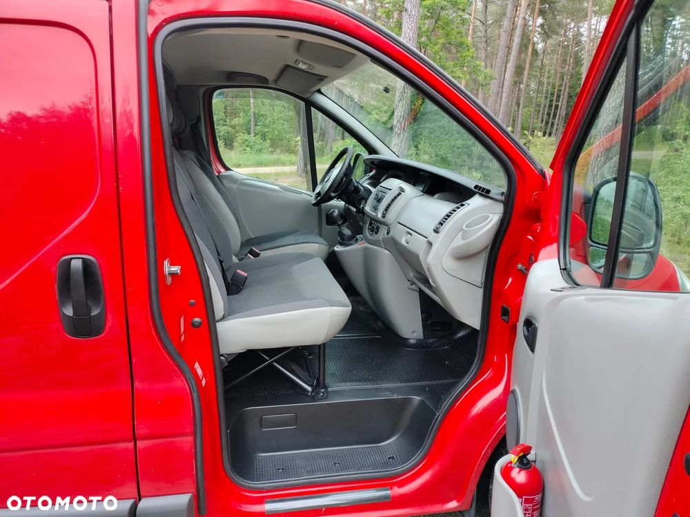 Opel vivaro - 6