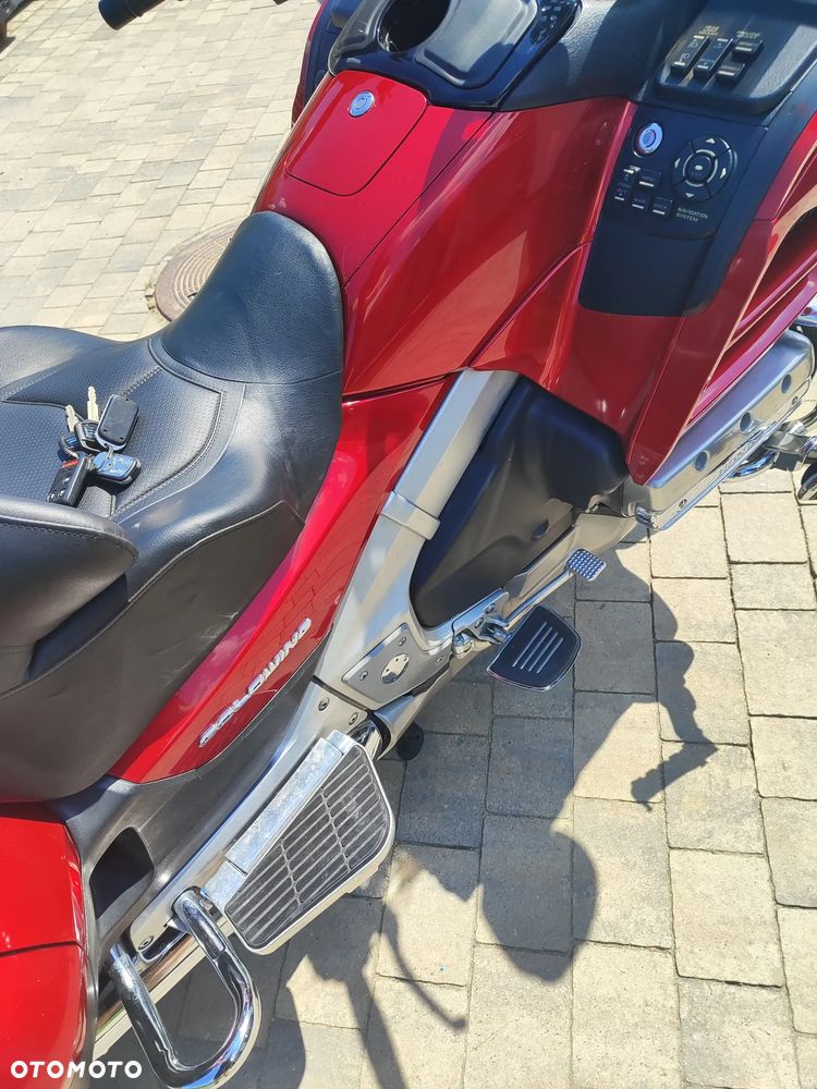 Honda GL - 11