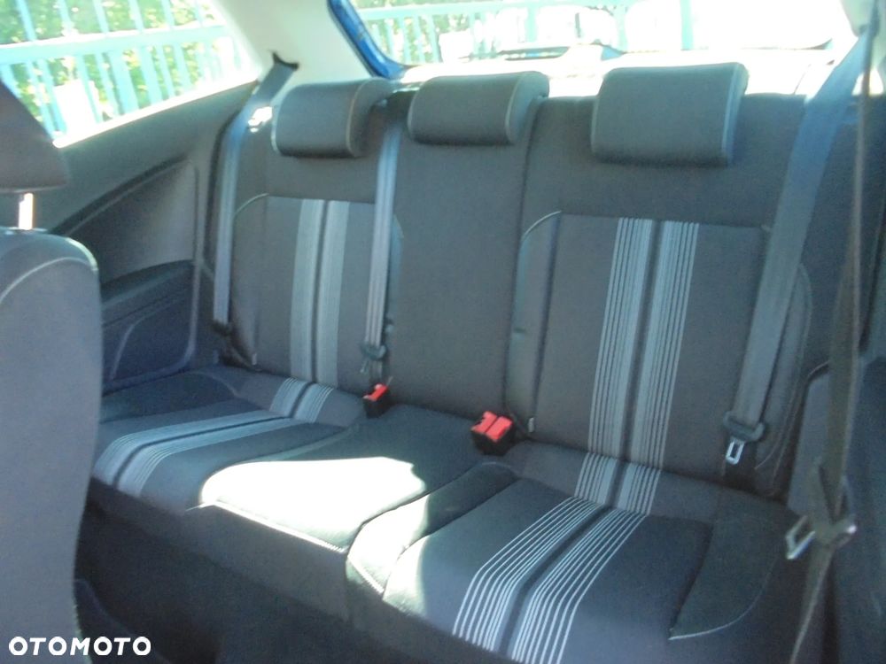 Volkswagen Polo - 7