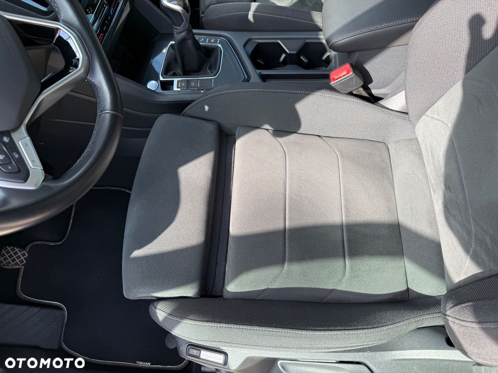 Volkswagen Tiguan 1.5 TSI EVO Life - 25