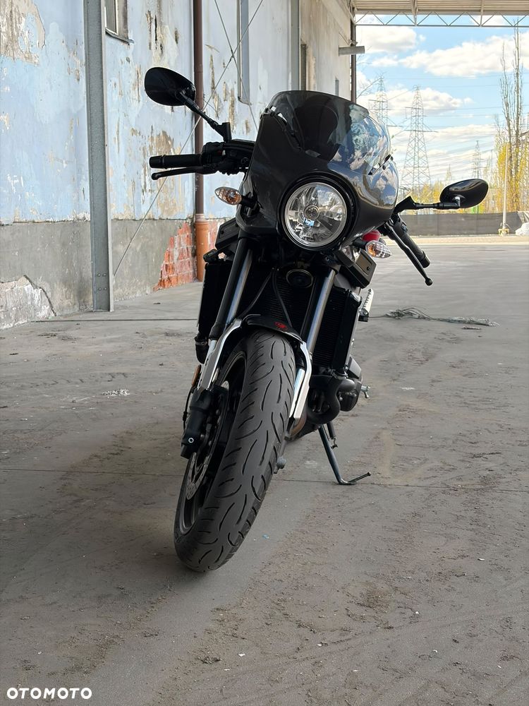Yamaha XSR - 20