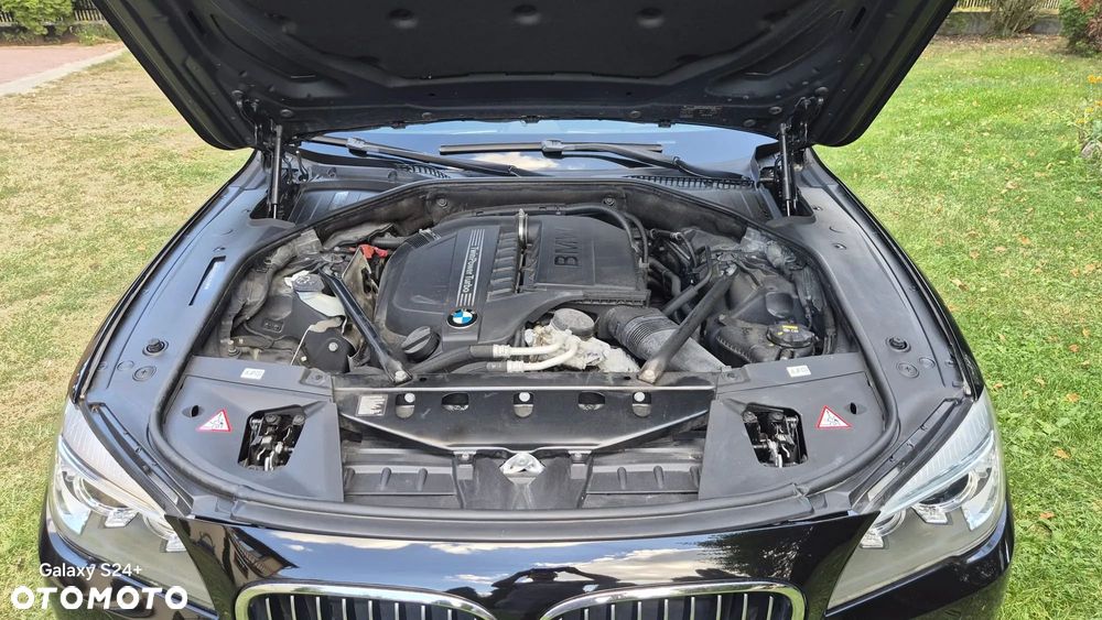 BMW Seria 7 740i - 20