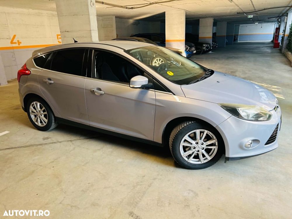 Ford Focus - 5