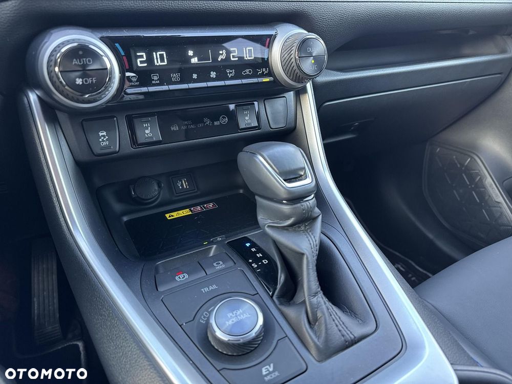 Toyota RAV4 2.5 Hybrid Selection 4x4 - 19