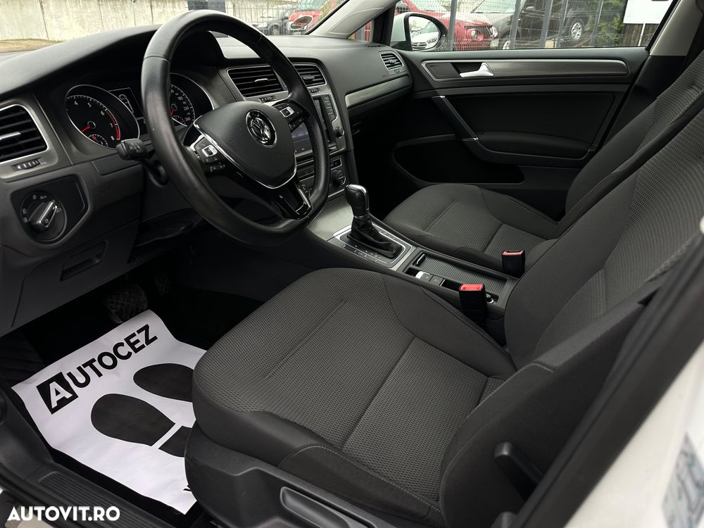 Volkswagen Golf 1.4 TSI Comfortline DSG - 22