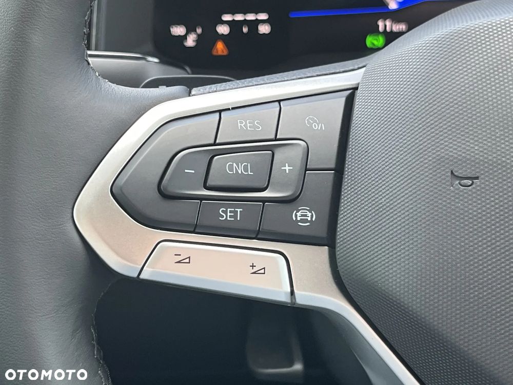 Volkswagen Polo 1.0 TSI Life Plus DSG - 27