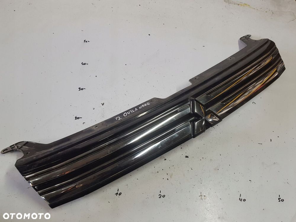 MITSUBISHI OUTLANDER III 12-15r ATRAPA GRILL - 1