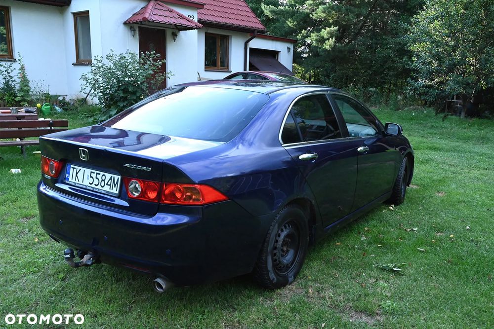 Honda Accord 2.0 Comfort - 4