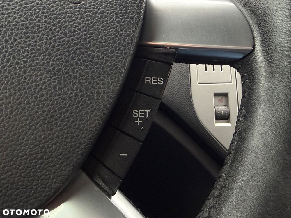 Ford Kuga 2.0 TDCi 4WD Titanium - 23