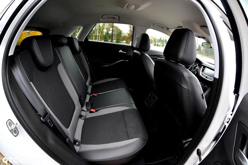 Opel Grandland X 1.2 T Innovation S&S - 21