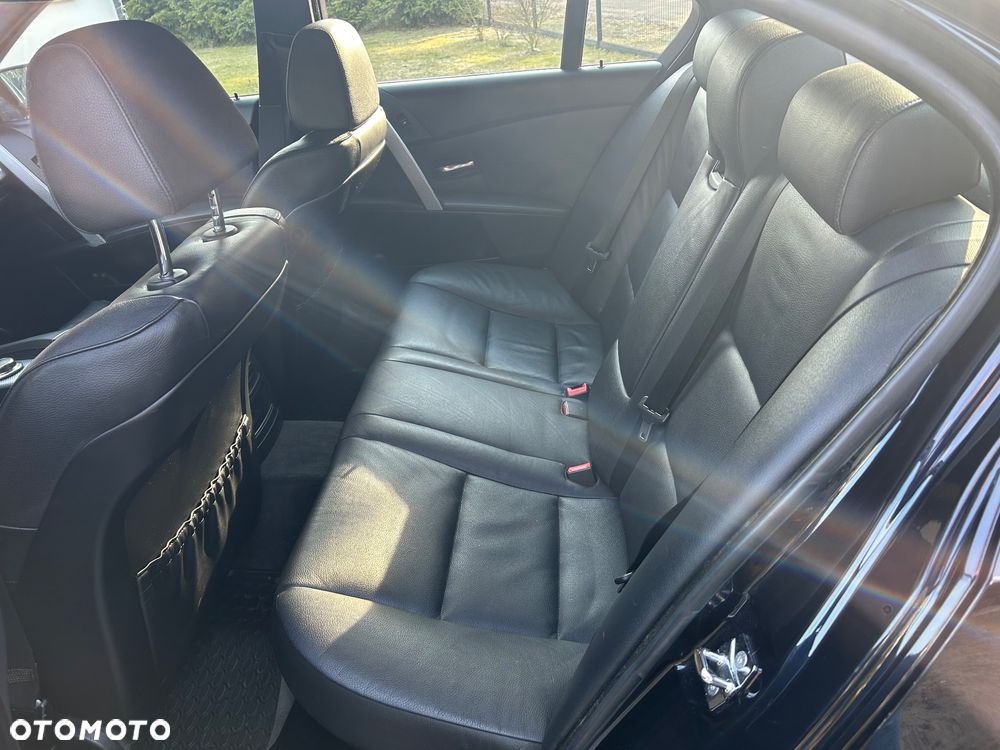 BMW Seria 5 525i - 20