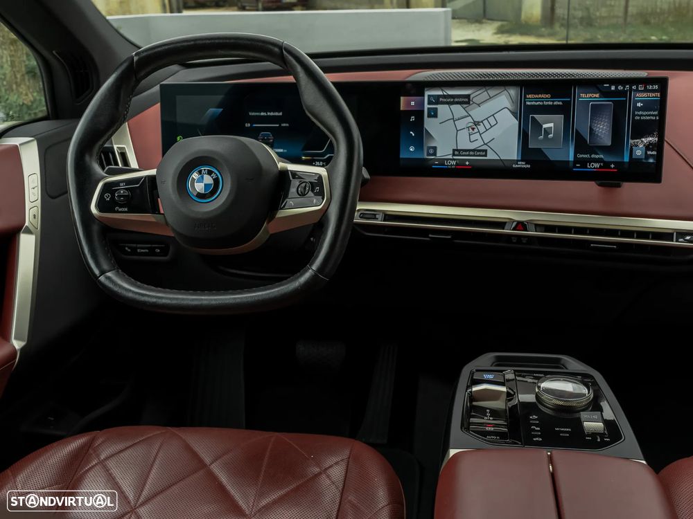 BMW iX xDrive50 - 15