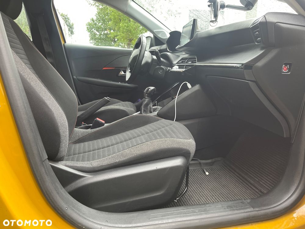 Peugeot 208 1.2 PureTech Active Pack S&S - 17