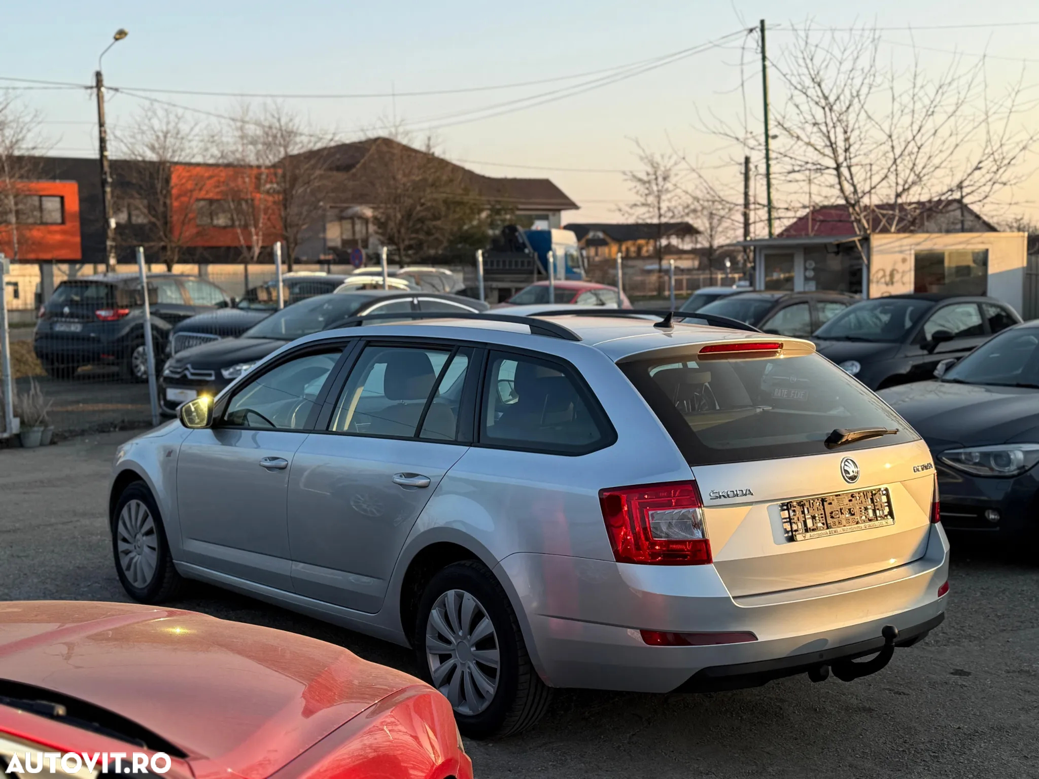 Skoda Octavia Combi Diesel 1.6 TDI Ambition - 5