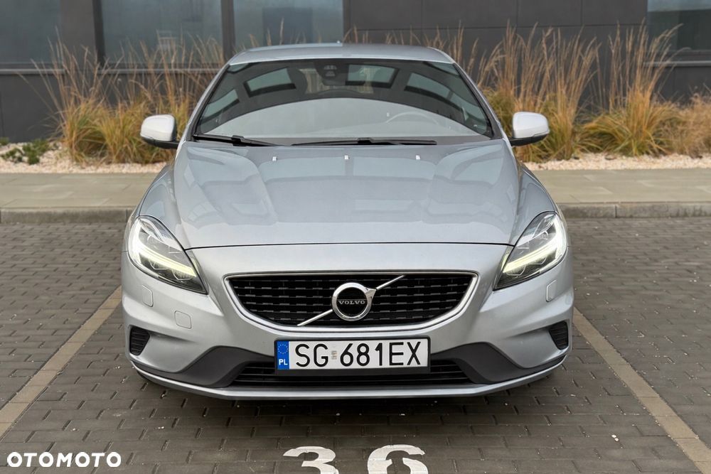 Volvo V40 D2 RDesign - 1