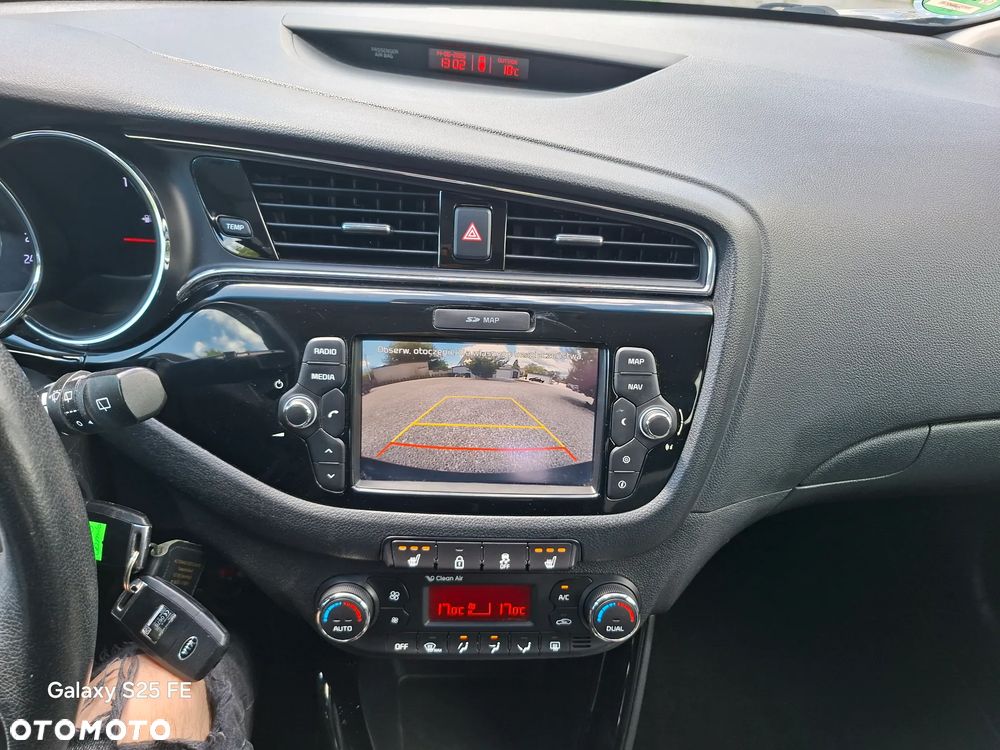 Kia Ceed 1.6 GDI Platinum Edition - 8